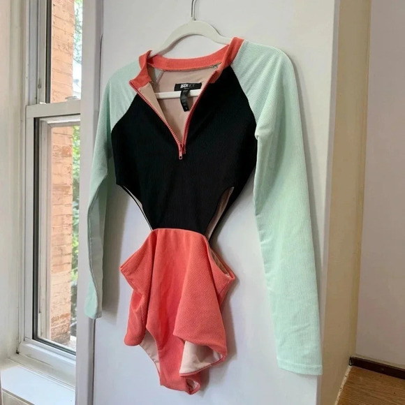 New Beach Riot Free People Bethany Rash Guard Swim Long Sleeve One Piece Medium - Picture 10 of 13